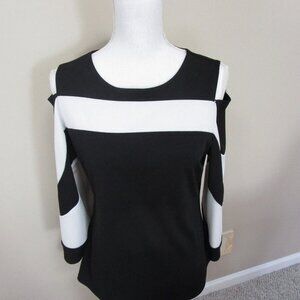 Amazon Essentials Women's Black & White Top‎ Cold Shoulder Bell Sleeves Size L